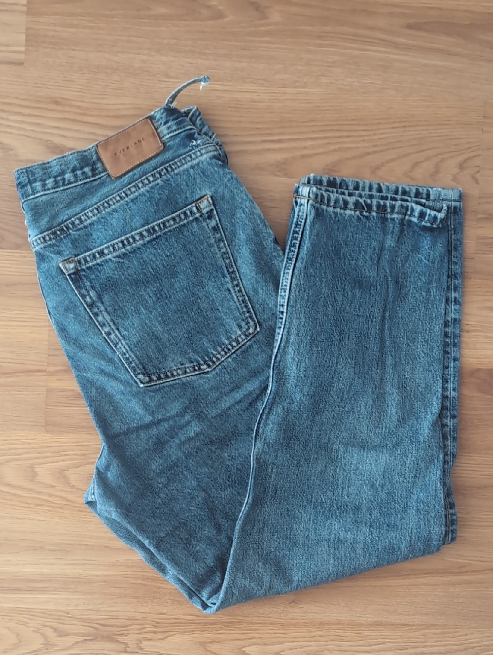 Everlane Classic Indigo Highrise Cheeky Straight Jean